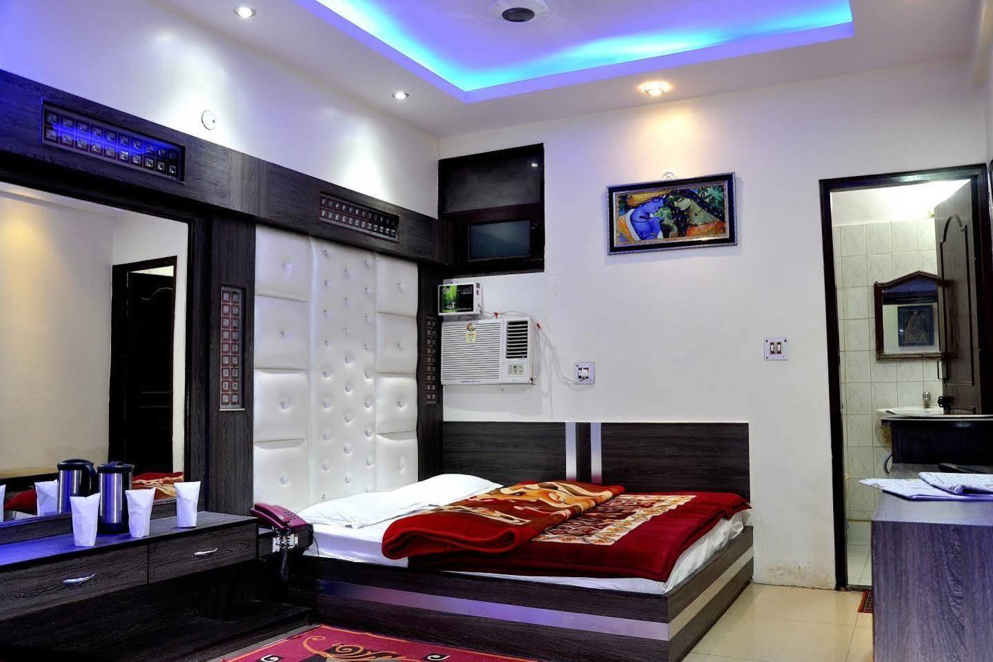 Hotel Peace Point New Delhi Exterior foto